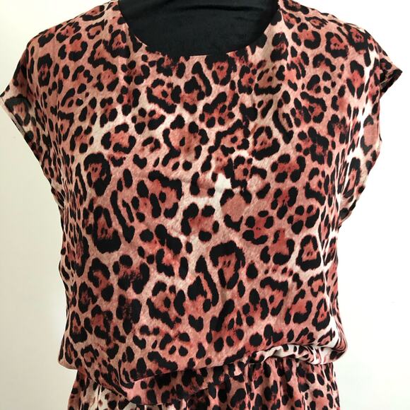 Three Eighty Two Women's Leopard Print Dress Size S, Short Sleeve Mini Dress NWT - Picture 3 of 7